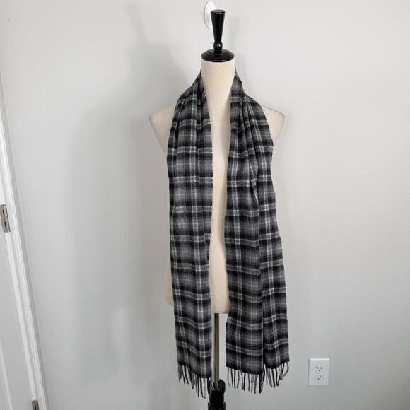 Abercrombie & Fitch Accessories - ABERCROMBIE & FITCH 70% Wool Scarf, One Size, Multi Color, Gray-Black Plaid